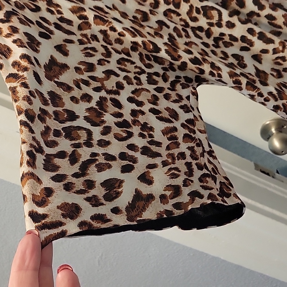 Chico's animal print Ruana. - Picture 4 of 6